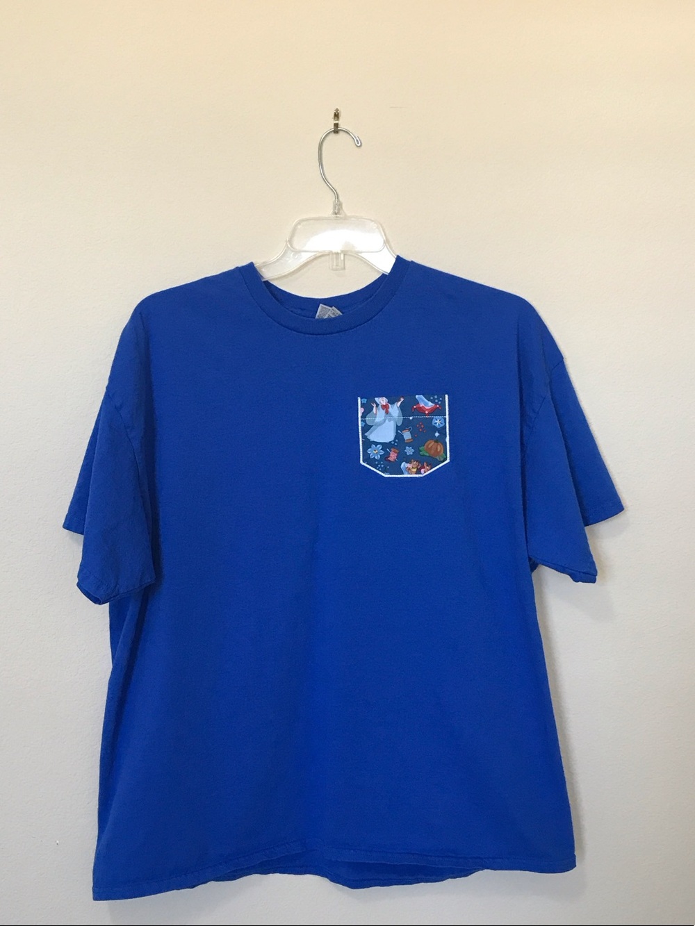 Gildan Royal Blue Short-Sleeve Pocket Tee with Nautical Print